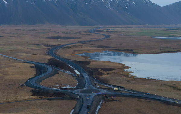 Hringtorg-a-nyja-veginum